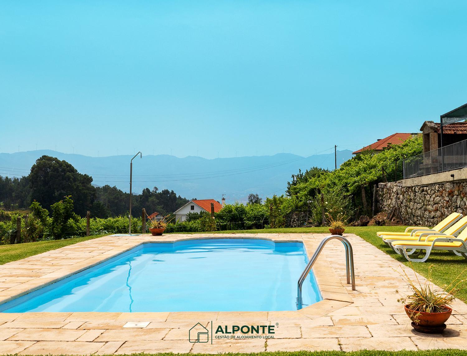 Desassossego Suites Monção Exteriör bild